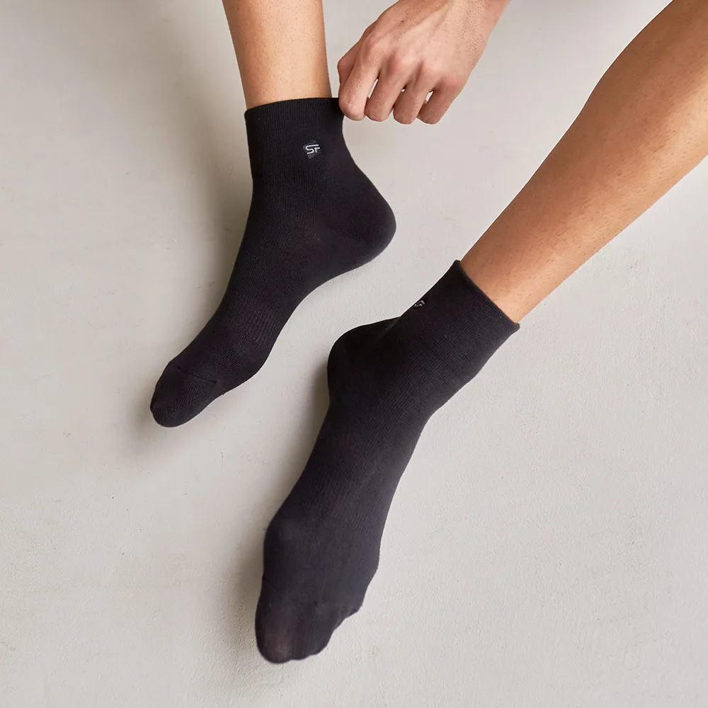 【三花】無痕肌1/2男女休閒襪.襪子.素面.大尺碼襪_S112 (熱銷)